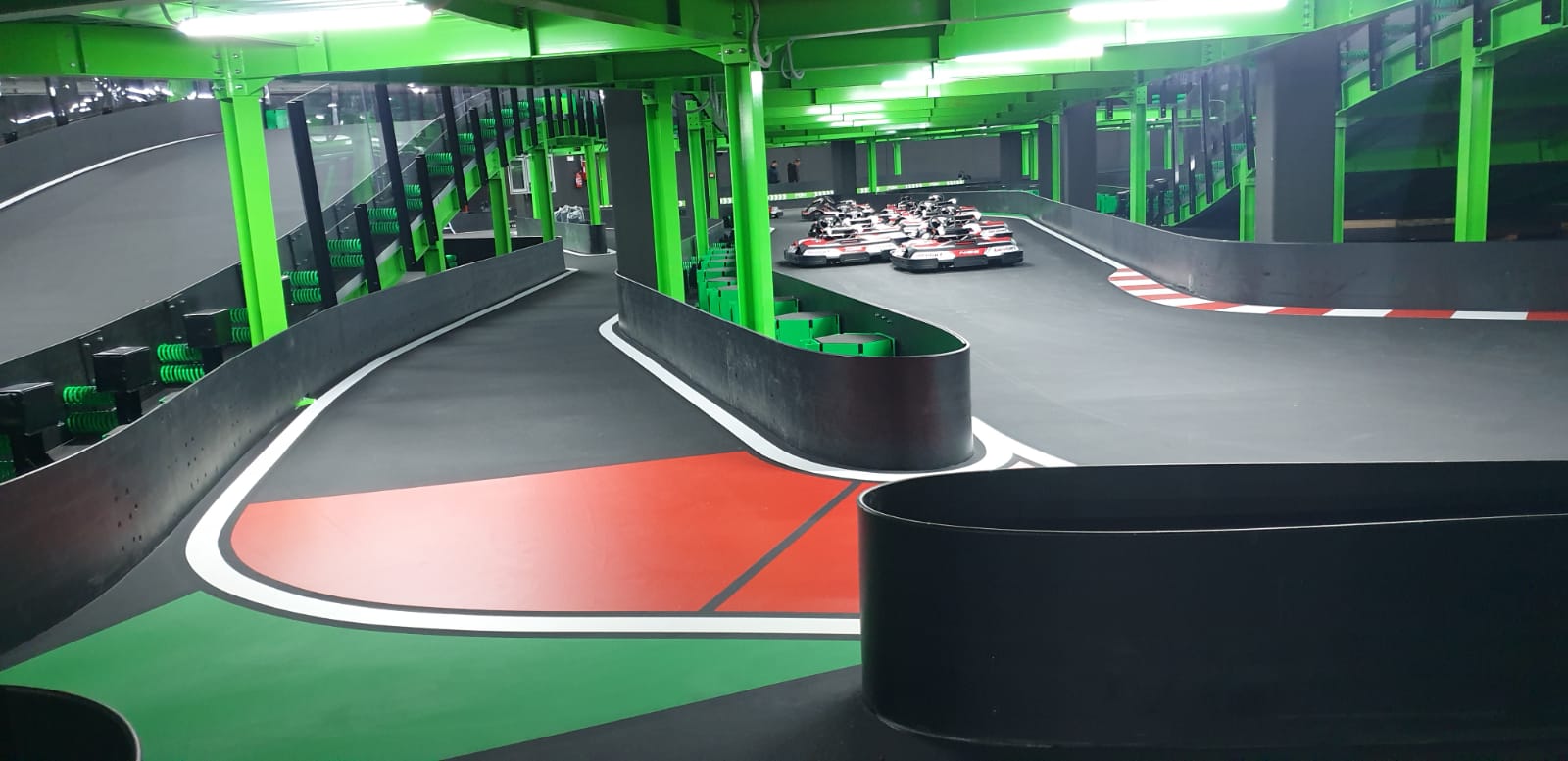 Curva panoramica della pista Green Kart
